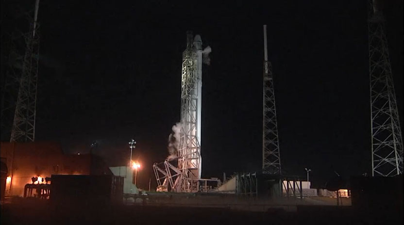 SpaceX Aborts Dragon Spaceship Launch Due to Rocket Glitch